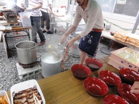 本日のメイン「鶏塩ラーメン」