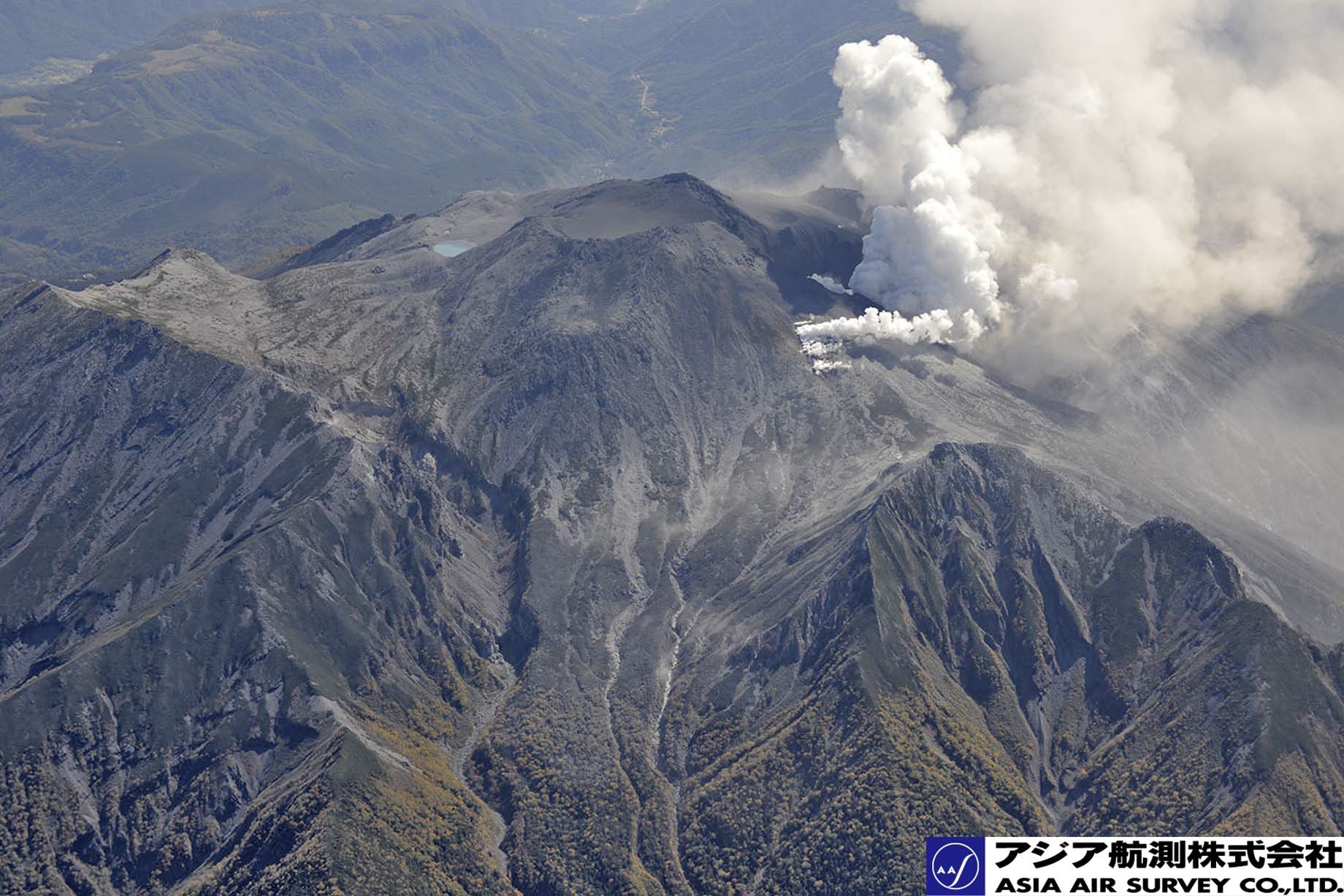 御嶽山噴火写真_斜め16