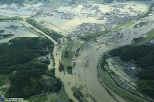 「平成３０年７月豪雨」（西日本豪雨） 斜め空中写真_2