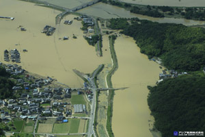 「平成３０年７月豪雨」（西日本豪雨） 斜め空中写真_7