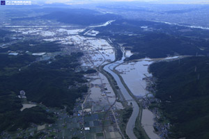 「平成３０年７月豪雨」（西日本豪雨） 斜め空中写真_14